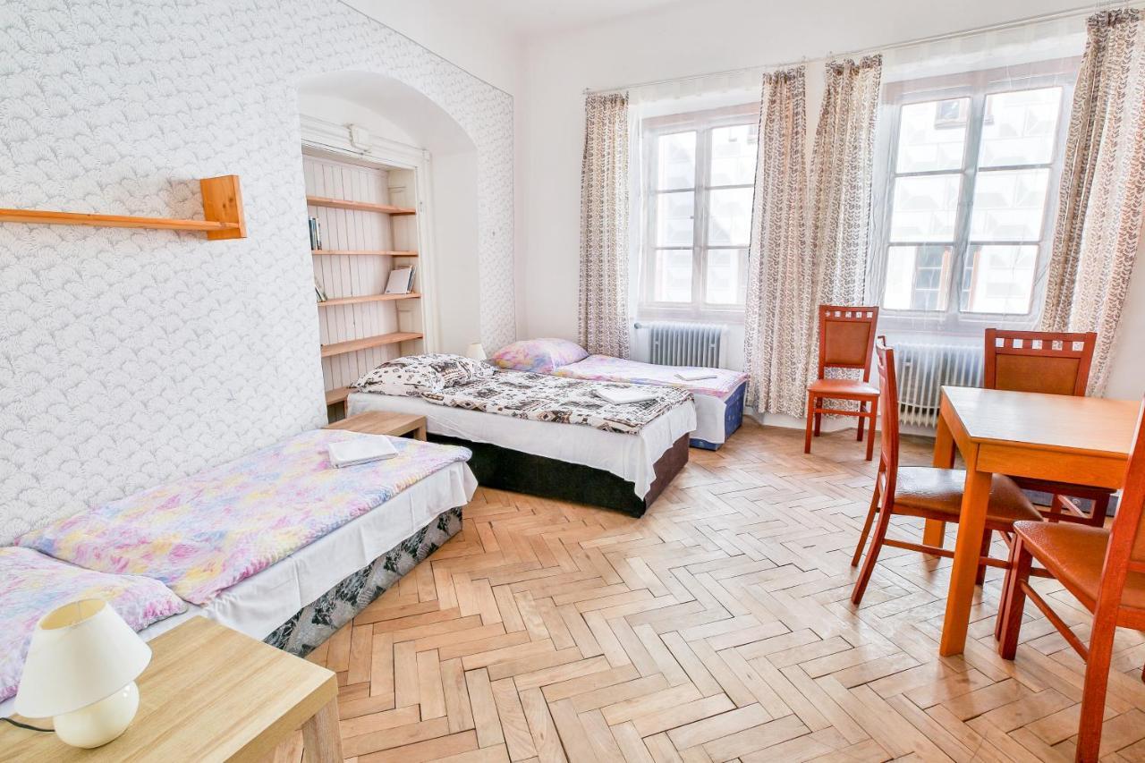 Rodinný hostel Stárkův dům Tábor Esterno foto
