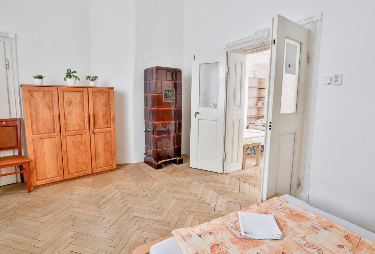 Rodinný hostel Stárkův dům Tábor Esterno foto